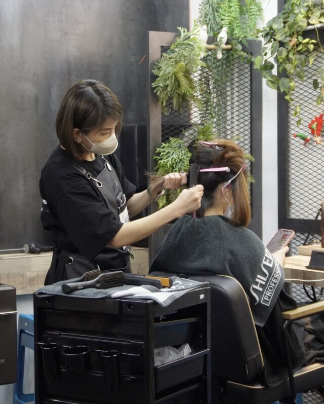 How To Prep For A Hair Color Appointment Act Point Salon